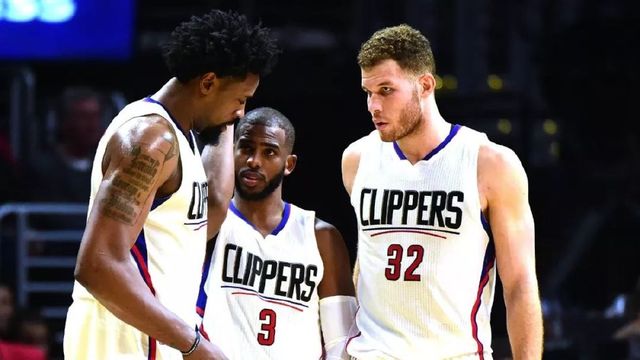 律师张冰质疑经纪人金畅无证还挣浙江上千万，后者回应：满嘴胡言（张冰律师质疑经纪人金畅无资质在浙获利逾千万元，金畅回应：纯属胡说）