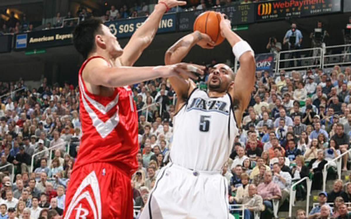 贝恩本赛季3次单场35+，2004年麦迪之后队史首位后卫（贝恩本季三场35+，自2004年麦迪以来队史首位后卫）