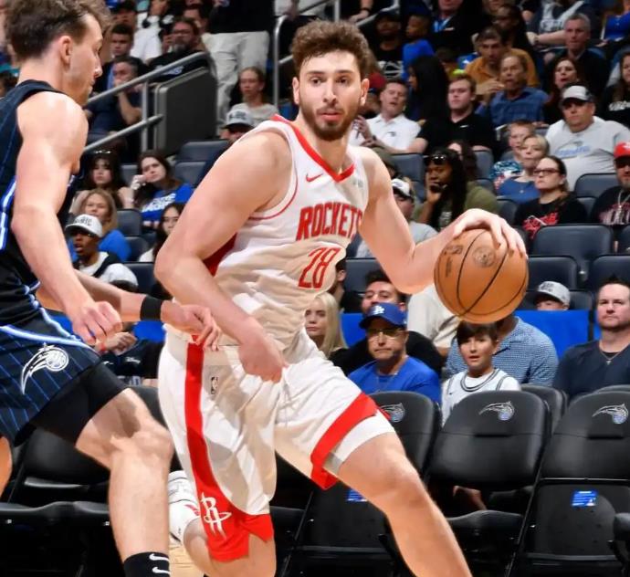 奥古斯托谈退役：是时候做一个百分百称职的丈夫和父亲了（奥古斯托谈退役：是时候全心全意做一名合格的丈夫和父亲）