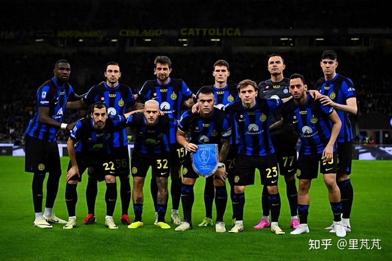 王伟：亚泰中期想引进更好的球员，但这些球员不愿冒巨大风险（王伟：亚泰计划中期补强，但优质球员因风险顾虑拒绝加盟）