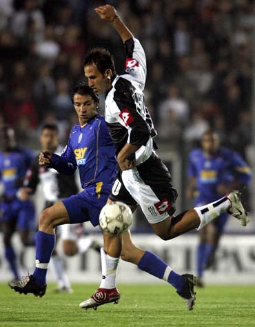 观察：和AC米兰传出绯闻的18岁昂热前锋谢里夫（观察：18岁昂热新锋谢里夫与AC米兰传出转会绯闻）