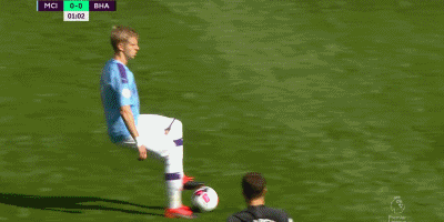 22岁巴西大中锋13场11球异军突起，安帅获完美拼图