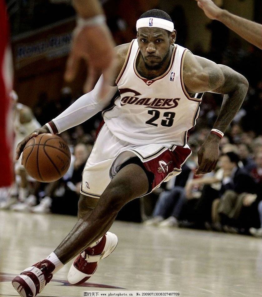 结束5年中超之旅！长春亚泰提前1轮降入中甲（结束中超五年征程，长春亚泰提前一轮降入中甲）