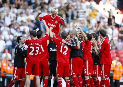 希勒称萨拉赫公开炮轰俱乐部错误，无人能大过球队（希勒：萨拉赫公开指责俱乐部不妥，球队利益高于个人）