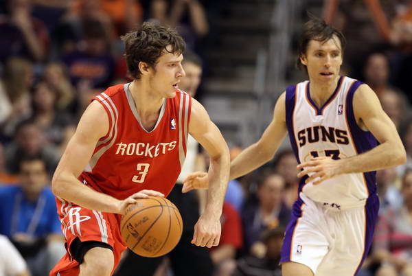 人则坚持 人则坚持